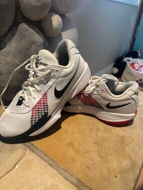 Nike Air Zoom GT - Women's 8